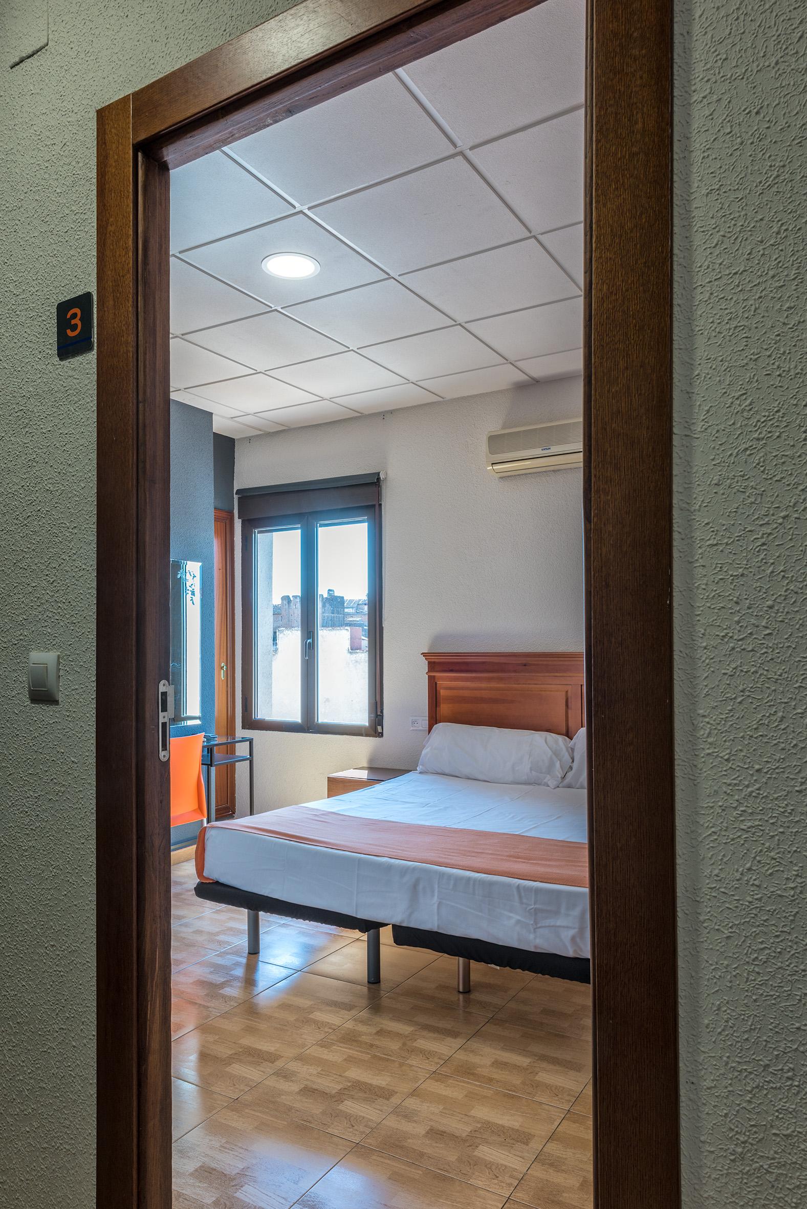 Kubik Hotel Caces Eksteriør billede