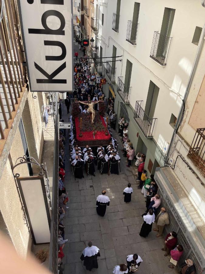 Kubik Hotel Caces Eksteriør billede